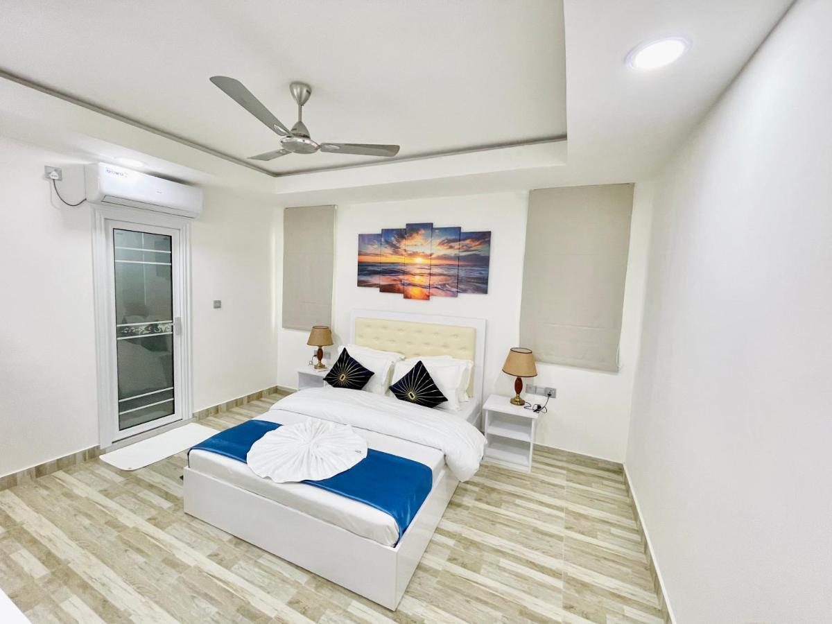 Marine Holiday Hulhumale Esterno foto