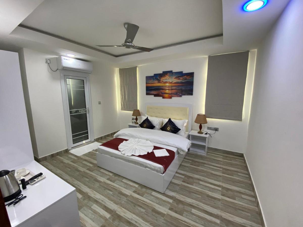 Marine Holiday Hulhumale Esterno foto